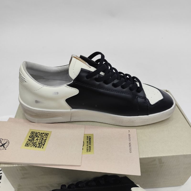Golden Goose Stardan Black White