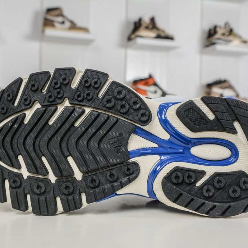 Pharrell Williams x Adidas Adistar Jellyfish Team Royal Blue
