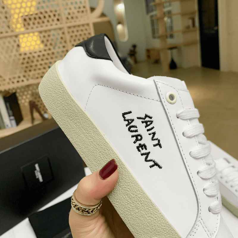 Saint Laurent Court Classic Sl 06