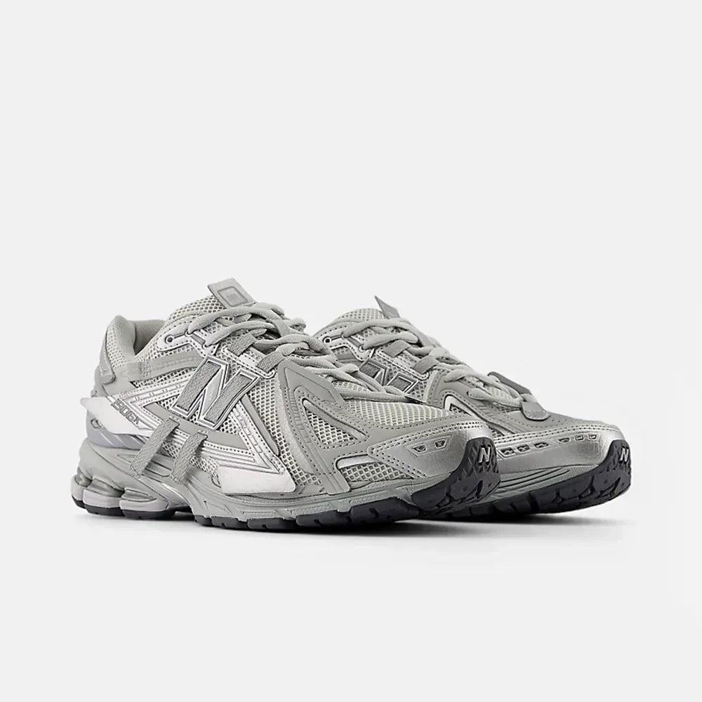 New Balance 1906A Concrete Silver Metallic