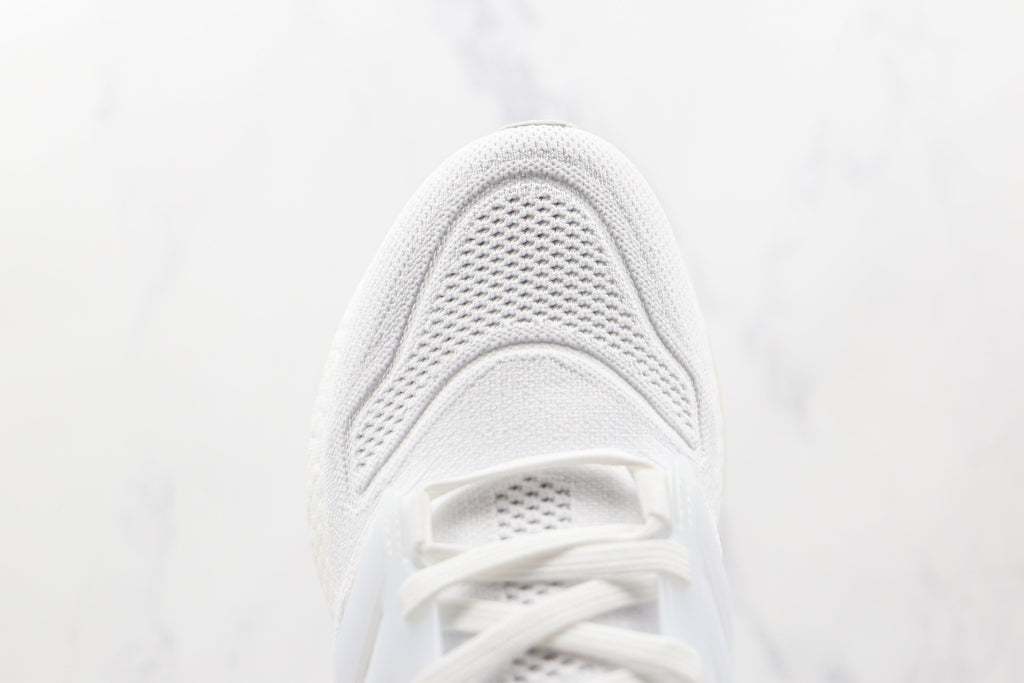 Adidas UltraBoost 22 Triple White