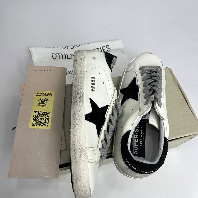 Golden Goose Super-Star