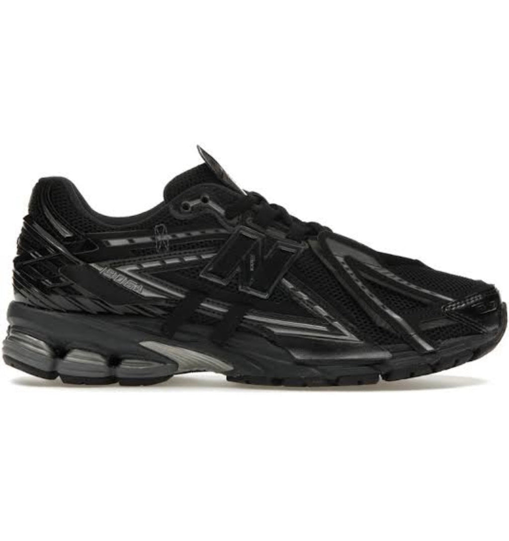 New Balance 1906 Black