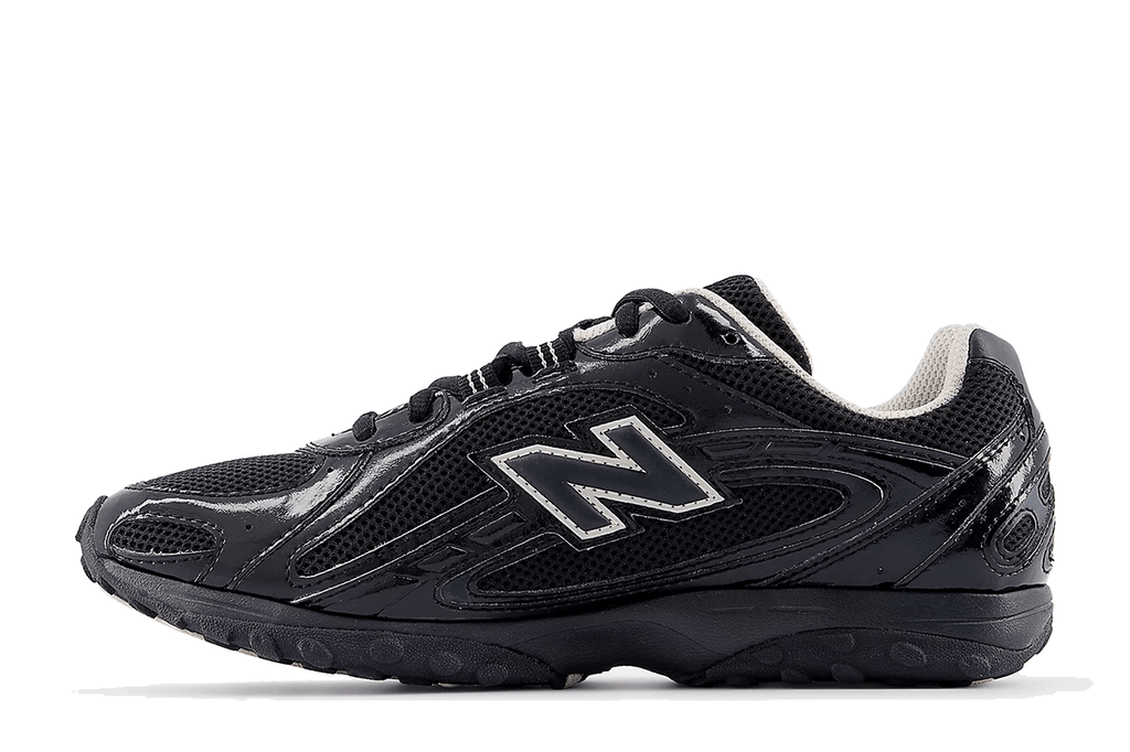 Tênis New Balance 204L Black Timberwolf Preto