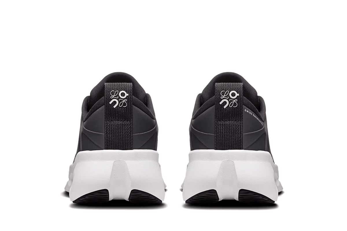 Tênis On Running Cloudsolo Loewe Black/White Preto