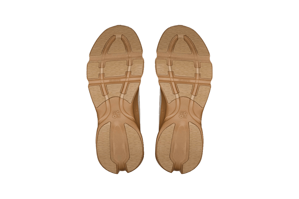 Tênis On Running Cloudsolo Loewe Dark Sand Cream Bege