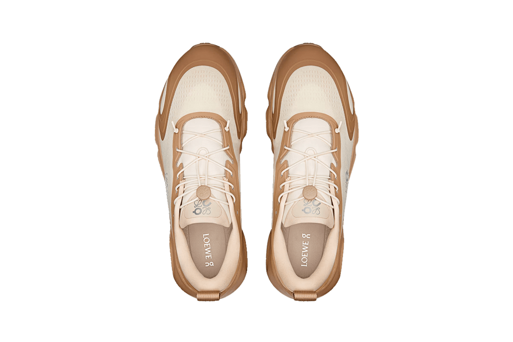 Tênis On Running Cloudsolo Loewe Dark Sand Cream Bege