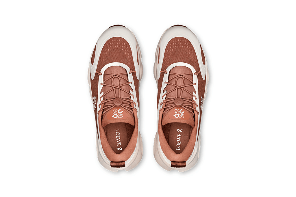 Tênis On Running Cloudsolo Loewe Taupe Eggshell Marrom